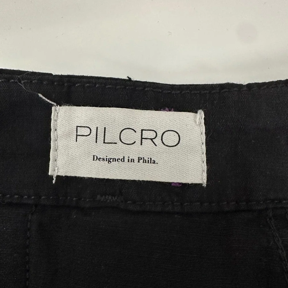 Anthropologie Pilcro The Arin Mid-Rise Button-Front Barrel Pants Black 26P